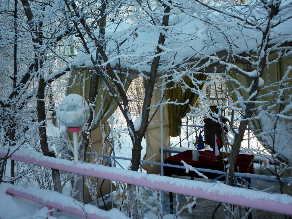 Guest House Dompolski ギュムリ エクステリア 写真